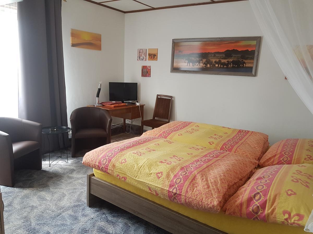 Hotel De La Gare, 3*